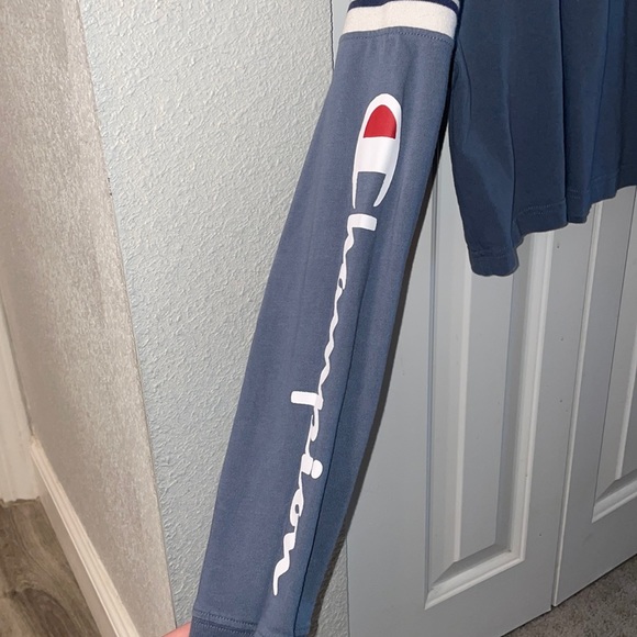 Champion Crew neck from Pacsun - Picture 3 of 3
